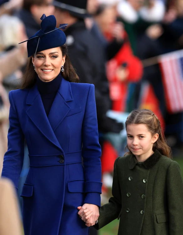 A princesa Charlotte usou um casaco verde (Foto: GettyImages)