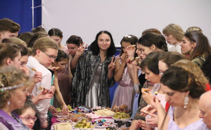 Baile da Juventude Ortodoxa em Gomel